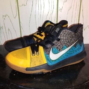 Nike Kyrie 3 "What The"